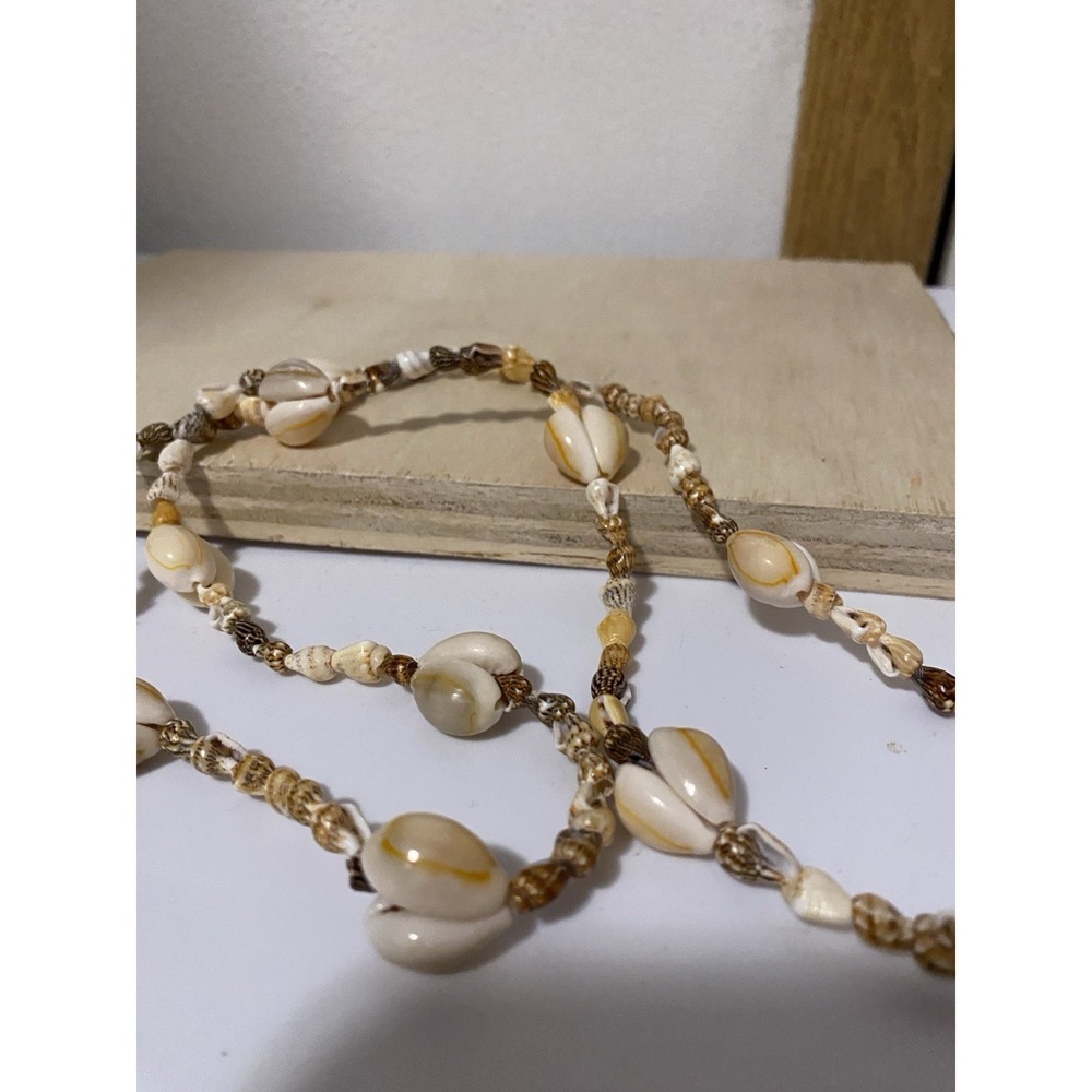 Shell Necklace 15in Long